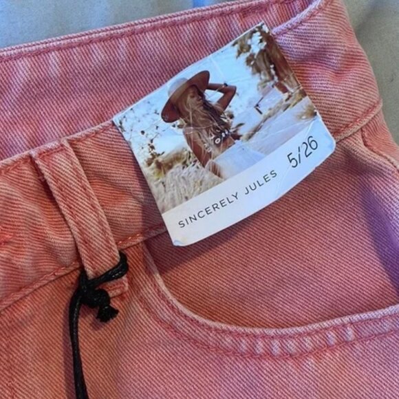 Sincerely Jules pinkish shorts - Picture 5 of 6